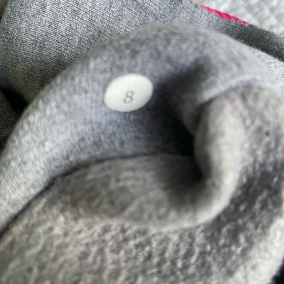 Women’s Special Limited Edition Scuba Hoodie with Raw Edge Trim pink gray size 8 - Picture 5 of 8